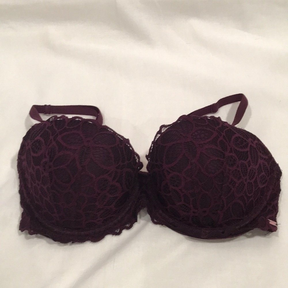 Pink Victoria’s Secret lace push-up bra